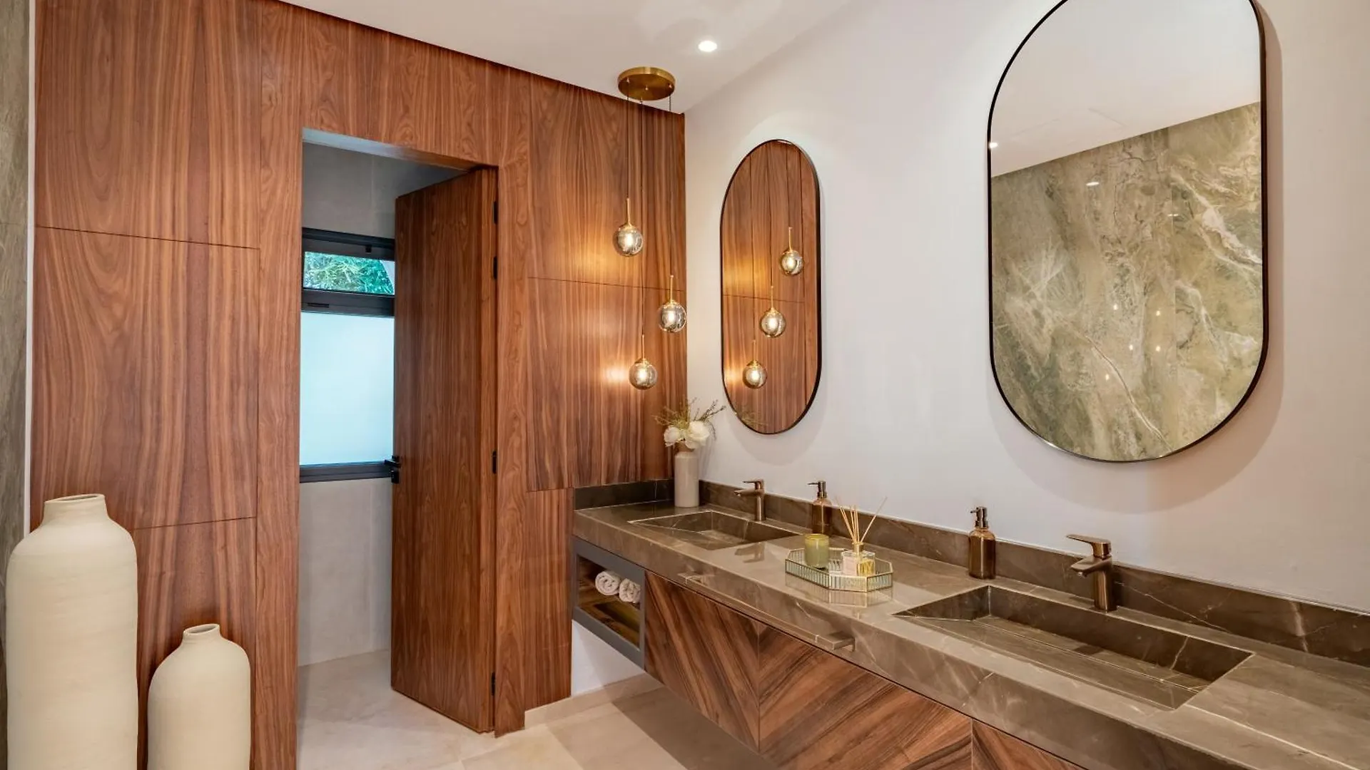 Villa Talia, Luxury Stay, Golf & Lake View Marakeş